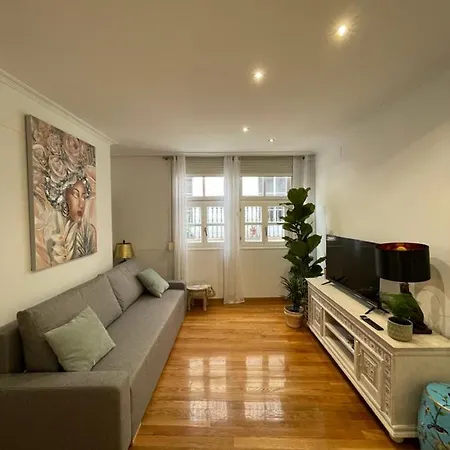 A Marias Gallery Apartment