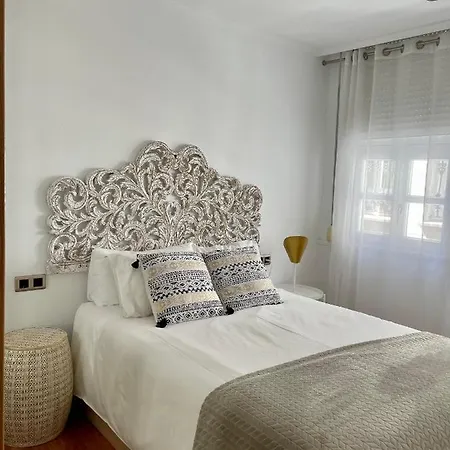 A Marias Gallery Apartment *
