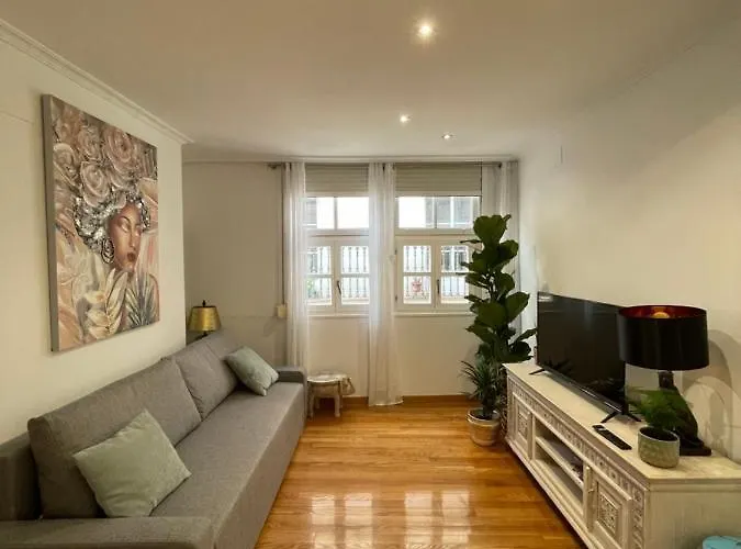 A Marias Gallery Apartment
